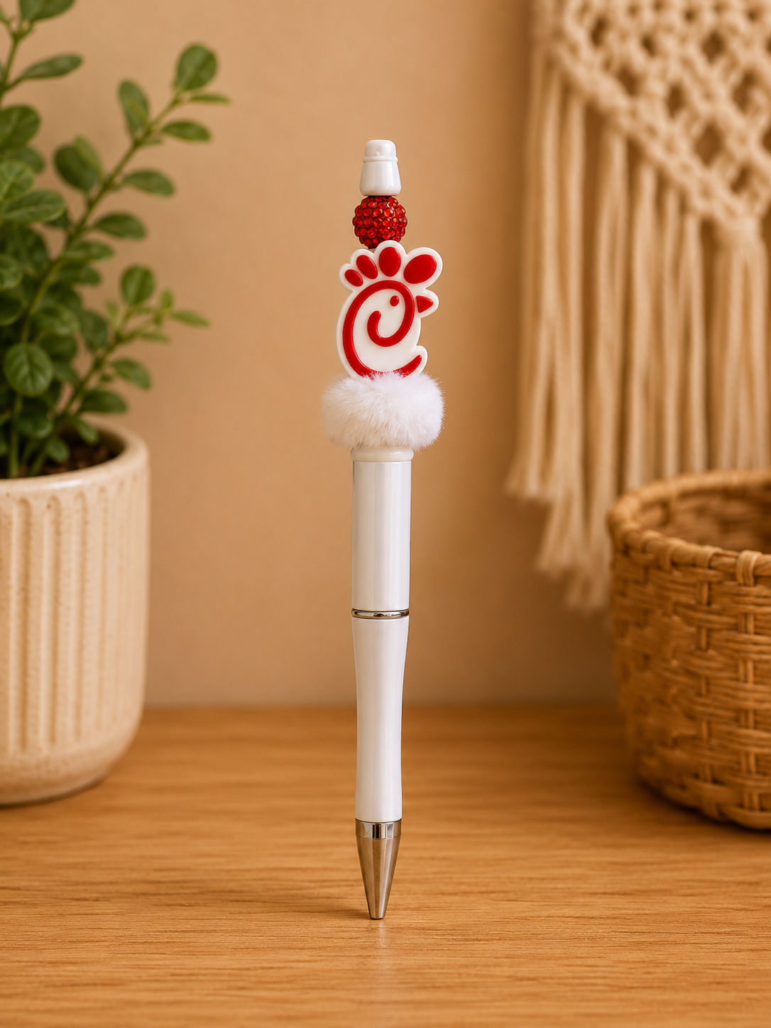 ❤️🐔 Chick-fil-A Inspired Beaded Pen – Cute Fast Food Lover Pen
