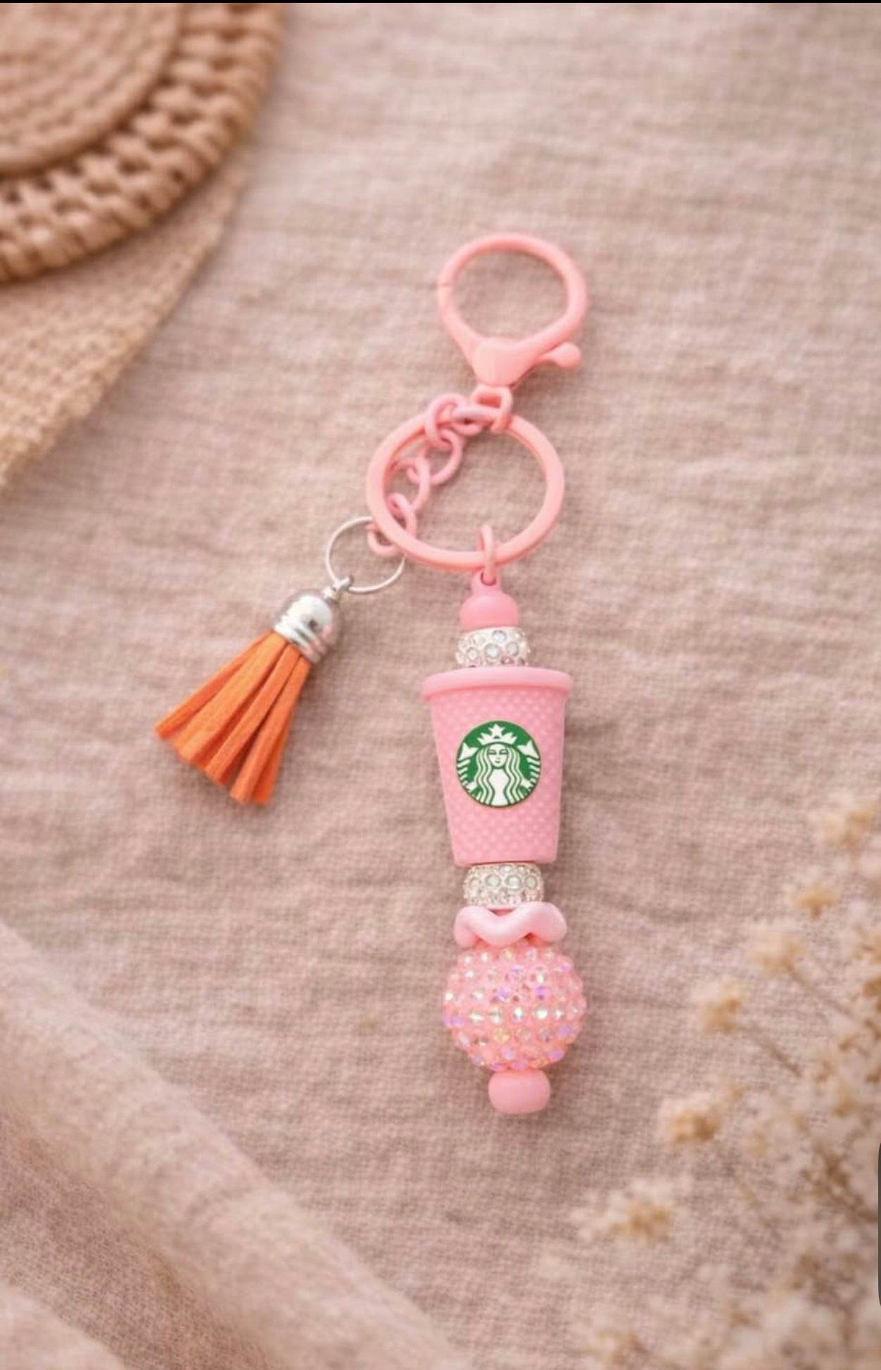 Pink Coffee Cup Keychain | Cute Beaded Tassel Bag Charm for Coffee Lovers & Pink Aesthetic Accessories ☕🩷
